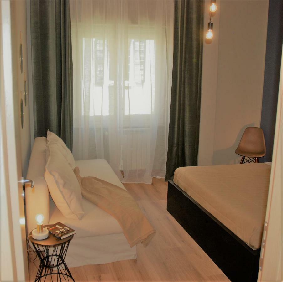 Cinque Terre The Square Apt - Two Bathrooms Специя Екстериор снимка